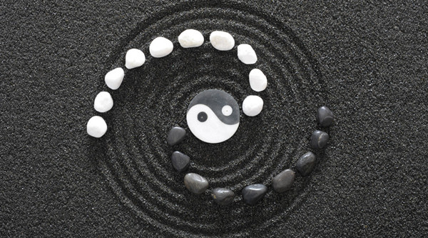 重慶傳統(tǒng)行業(yè)塌方，罪魁禍?zhǔn)拙故欠績r？