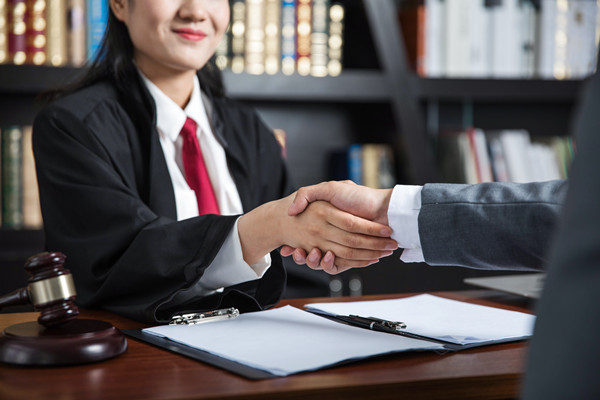 如何建立完善的法務(wù)管理體系防范集團(tuán)風(fēng)險(xiǎn)糾紛？