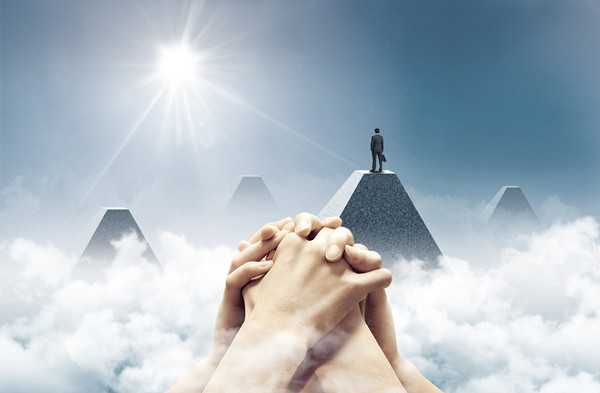 年度轉型升級計劃：轉型升級，提質增效