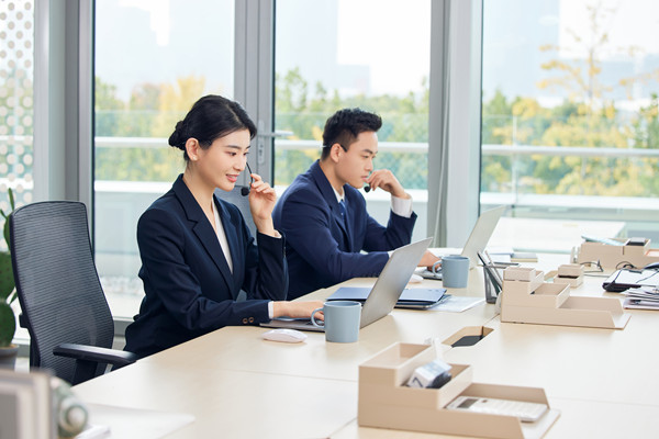 客戶關(guān)系管理：建立長期、穩(wěn)定的客戶關(guān)系