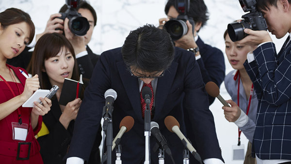 危機(jī)公關(guān)：快速響應(yīng)，維護(hù)品牌聲譽(yù)