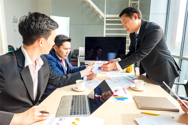 平衡計分卡：多維度評估，全面提升績效