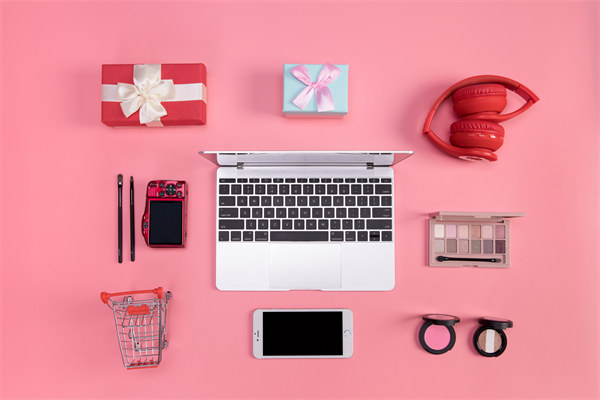 創(chuàng)新企業(yè)管理模式，引領(lǐng)行業(yè)變革，塑造品牌力量