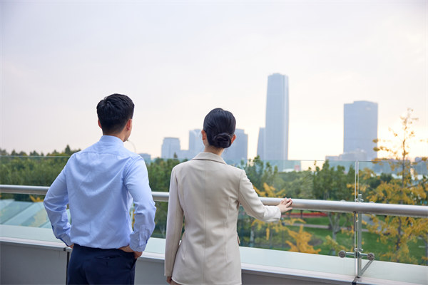 福利政策規(guī)劃：提供福利保障，增強(qiáng)員工忠誠度