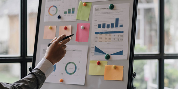 深化集團管控機制改革，推動可持續(xù)發(fā)展戰(zhàn)略實施