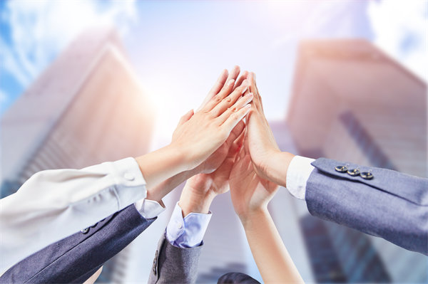 立足企業(yè)實(shí)際，制定可行經(jīng)營計(jì)劃，確保企業(yè)穩(wěn)健前行