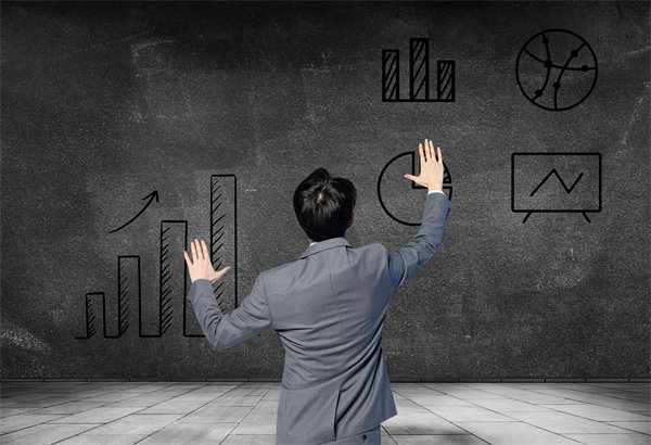 嚴(yán)格執(zhí)行經(jīng)營計(jì)劃，確保企業(yè)高效運(yùn)營，實(shí)現(xiàn)盈利增長