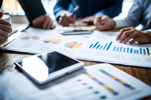 企業(yè)如何通過上年度的結(jié)果，修正下年度的經(jīng)營計劃？