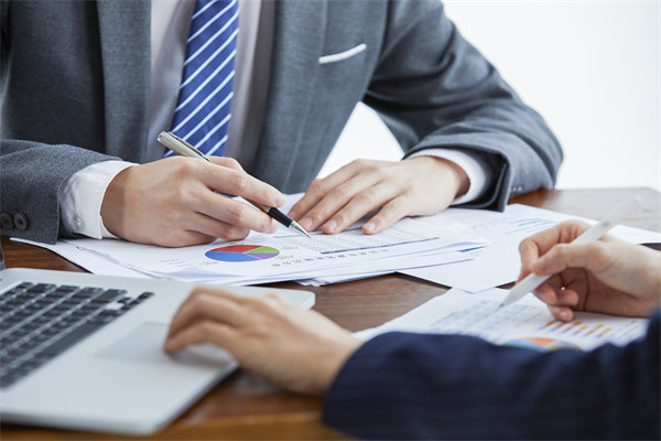 跨部門預(yù)算協(xié)同機制建立會面臨哪些挑戰(zhàn)與解決方案？