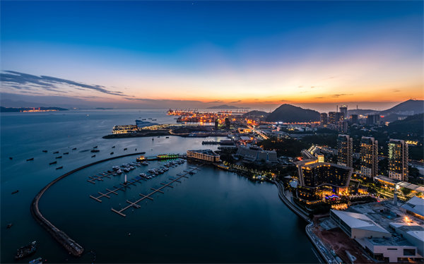 深圳管理咨詢(xún)精準(zhǔn)定位企業(yè)痛點(diǎn)，實(shí)現(xiàn)高效轉(zhuǎn)型！