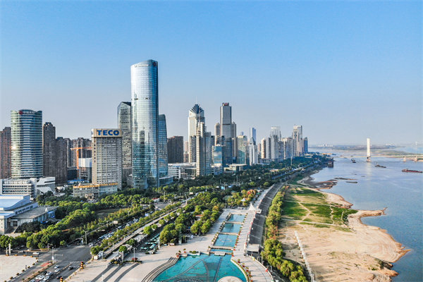 南昌管理咨詢機構如何精準把脈企業(yè)，定制解決方案？