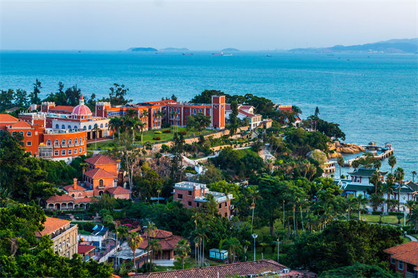 廈門管理咨詢機(jī)構(gòu)的定制化服務(wù)有何獨(dú)特之處？