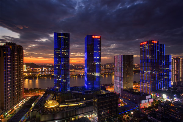 長(zhǎng)沙企業(yè)如何通過(guò)管理咨詢實(shí)現(xiàn)戰(zhàn)略與運(yùn)營(yíng)協(xié)同？