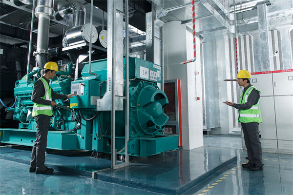 在實施精益生產(chǎn)過程中，如何確保員工積極參與和配合？