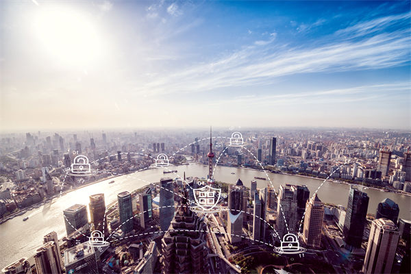 供應(yīng)鏈管理中，如何確保供應(yīng)鏈透明度與安全性？