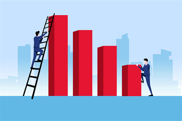 集團(tuán)管控中，如何確保子公司合規(guī)運(yùn)營(yíng)與品牌建設(shè)？