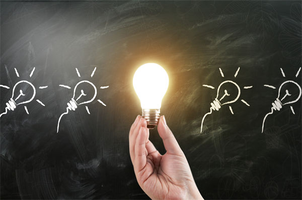 面對(duì)未來不確定性，集團(tuán)如何調(diào)整管控策略以應(yīng)對(duì)挑戰(zhàn)？