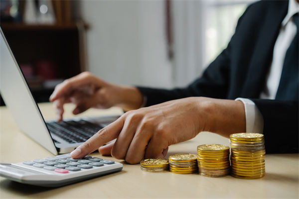 薪酬與績效如何掛鉤，專業(yè)咨詢?nèi)绾沃珳?zhǔn)設(shè)計(jì)？