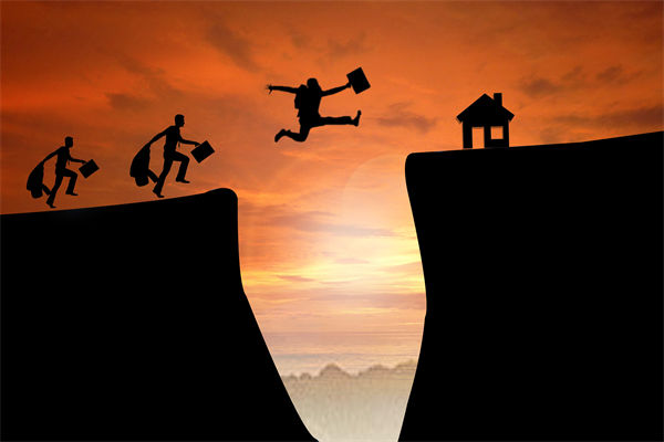 如何通過人力資源策略實(shí)現(xiàn)企業(yè)員工潛能最大化？