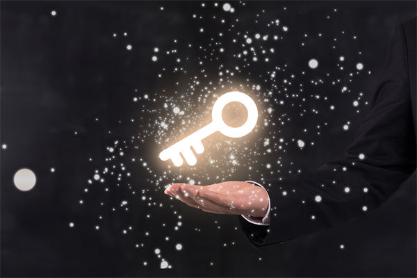 傳統(tǒng)戰(zhàn)略難破發(fā)展瓶頸，咨詢?nèi)绾沃ζ髽I(yè)開(kāi)辟新航道？