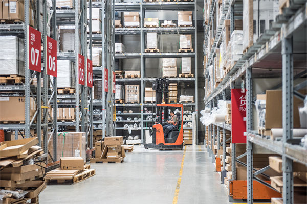 庫存積壓如山，資金周轉(zhuǎn)停滯，怎樣清理盤活？