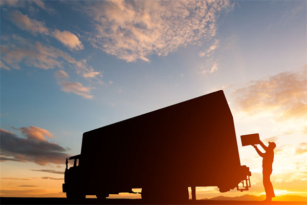 快遞員入職京東13年工資共100多萬(wàn)，其他企業(yè)怎么看？