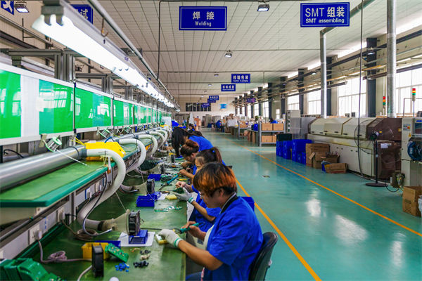 中企電話被美客戶打爆：一船難求，關聯(lián)企業(yè)年度經(jīng)營計劃怎么看？