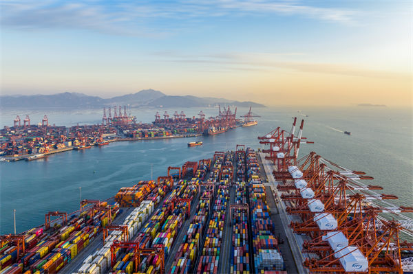 美線(xiàn)貨運(yùn)訂艙就像“搶票”，制造業(yè)有什么看法？