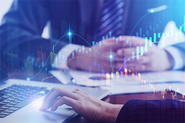 美線貨運訂艙就像“搶票”，制造業(yè)有什么看法？