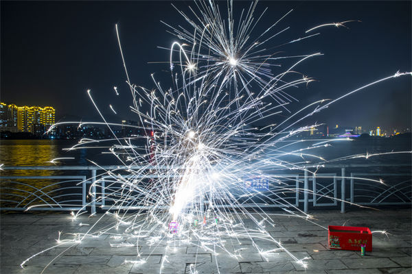 精益生產(chǎn)分析：湖南一花炮廠爆炸，現(xiàn)場升起蘑菇云