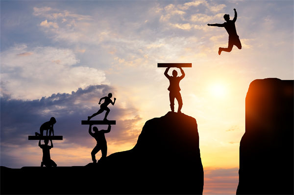 企業(yè)文化淪為口號：形式主義背后藏著哪些管理危機(jī)？