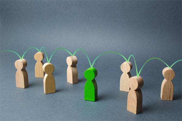 績效淪為形式主義，問題究竟出在制度還是執(zhí)行？