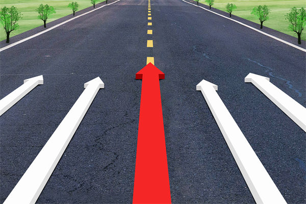 市場(chǎng)競(jìng)爭(zhēng)白熱化，企業(yè)戰(zhàn)略管理如何構(gòu)建差異化優(yōu)勢(shì)？