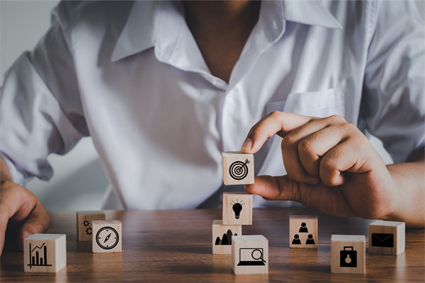 戰(zhàn)略目標(biāo)層層分解后，部門(mén)協(xié)同為何反成內(nèi)耗根源？